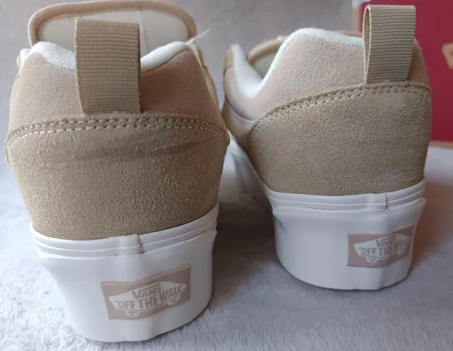 Vans Knu Stack Beige/Blanco