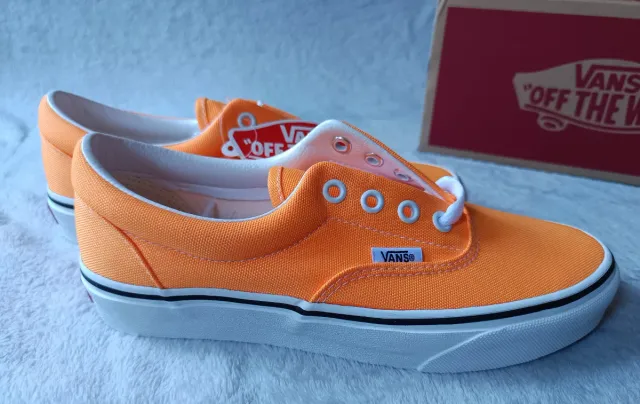 Vans Era Naranja y Blanco