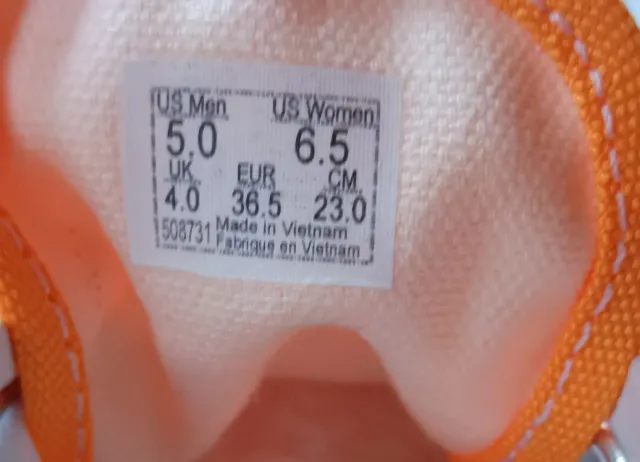 Vans Era Naranja y Blanco