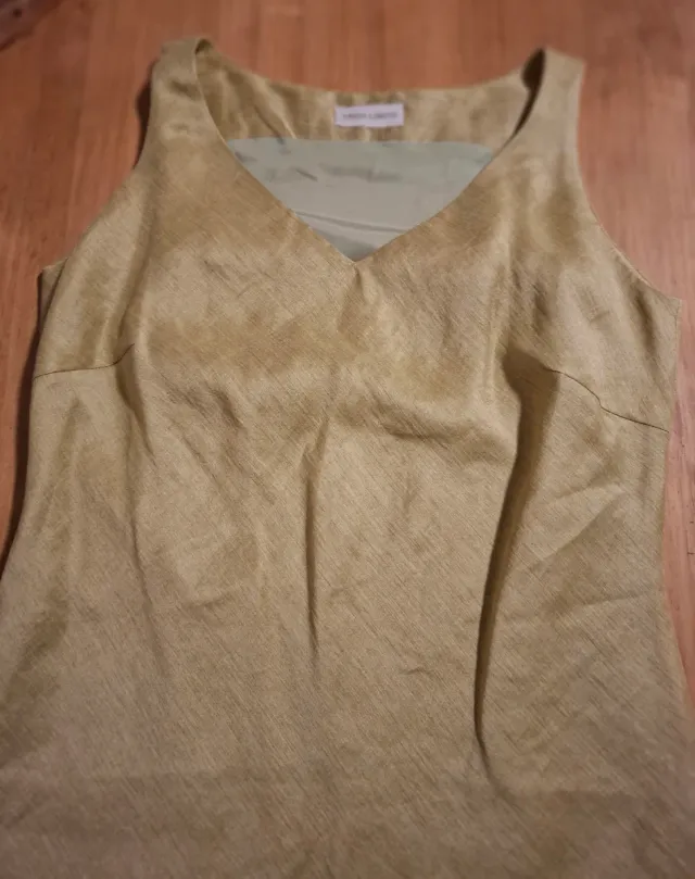 Vestido verde oliva tela