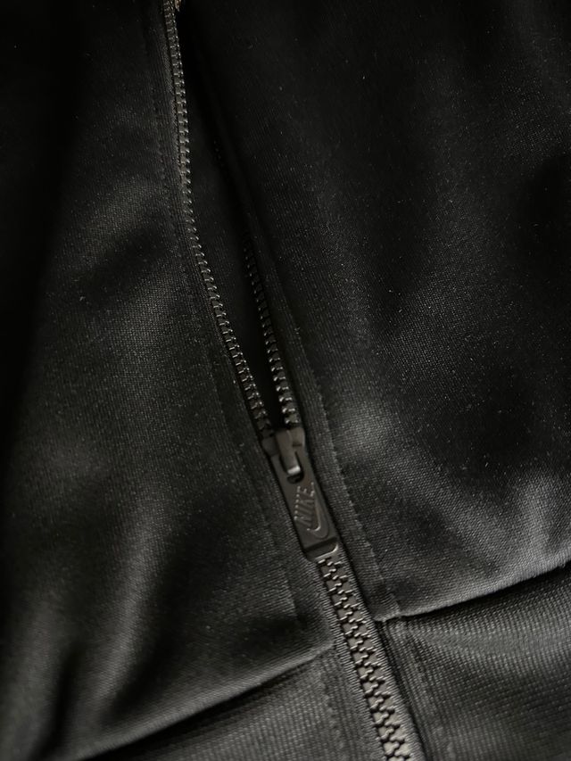 Felpa Nike Nera con Zip