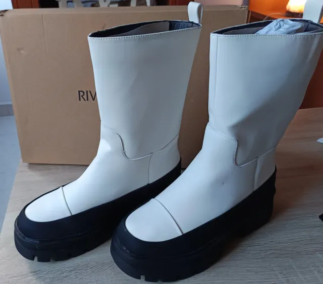 Botas River Island Blancas y Negras
