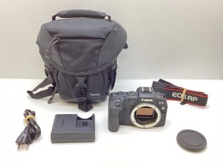 camara digital evil canon eos r