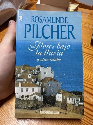 Flores bajo la lluvia y otros relatos