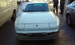 Porsche 944A 1985