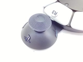 mando ps5 sony access playstation 5