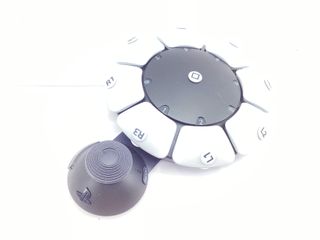 mando ps5 sony access playstation 5