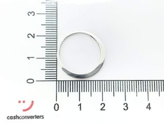 anillo oro 18k con piedra con diamante