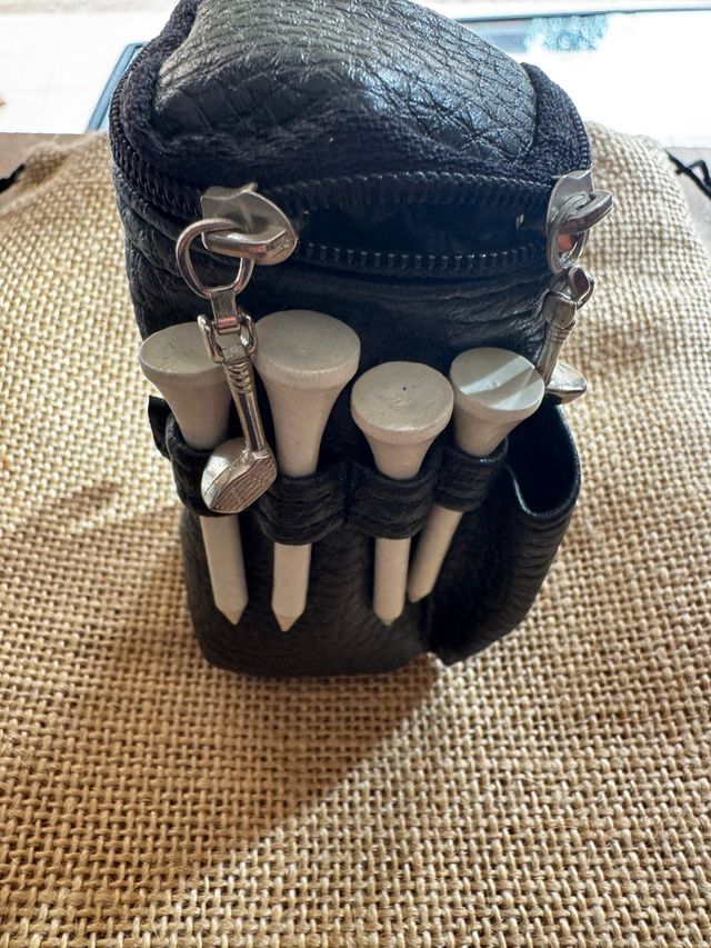 Set promocional de golf Abama Golf: Bola y tees