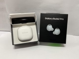in-ear samsung buds2 pro