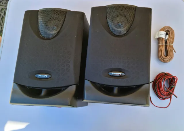2 Alto-falantes Philips Pretos+vários metros de brinde