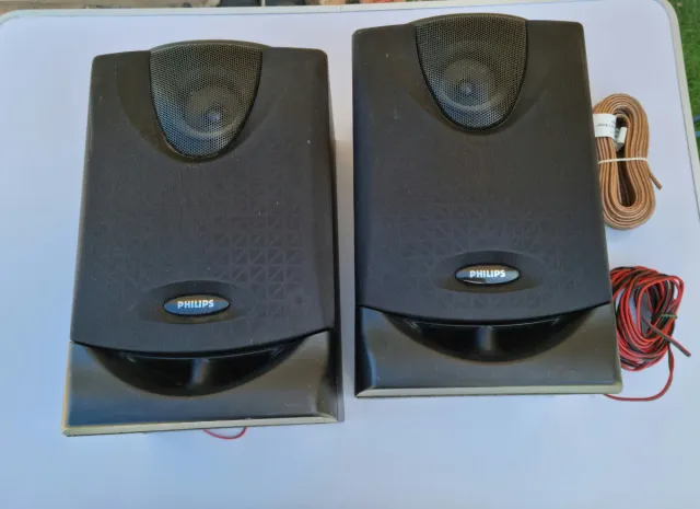 2 Alto-falantes Philips Pretos+vários metros de brinde