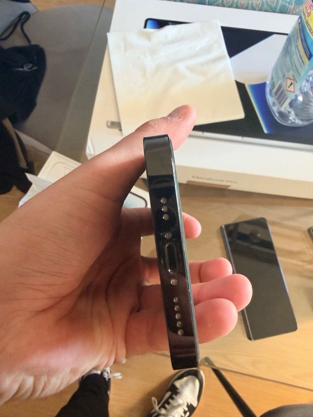 iPhone 14 Pro 128GB Caja y Factura