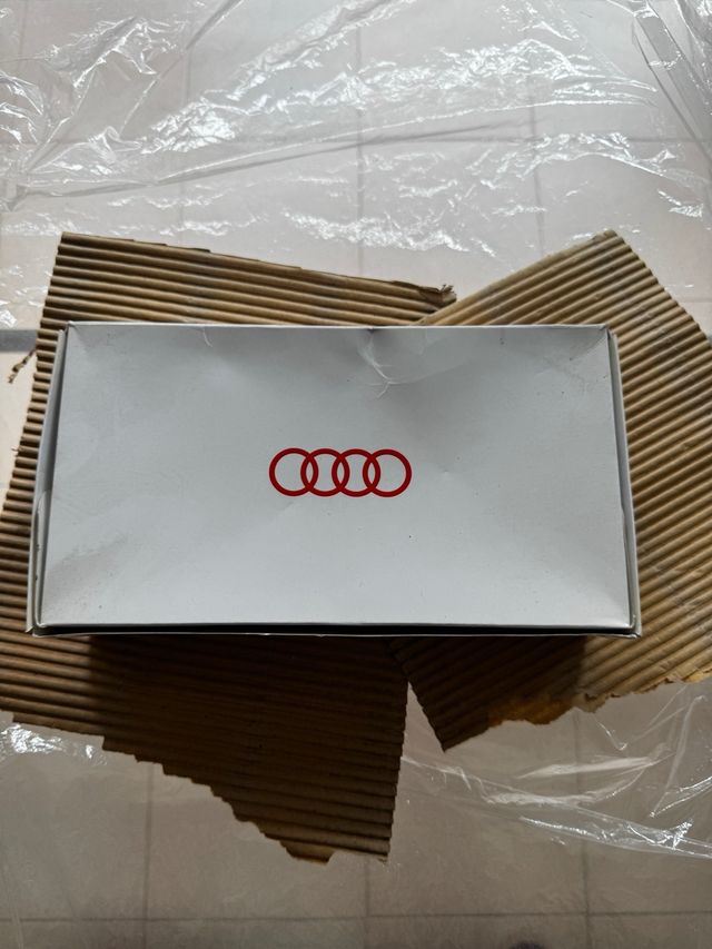 Merchandising Audi. 100 años del “Flecha de Plata”