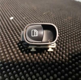 Mando elevalunas mercedes a2038200010 clase 676138
