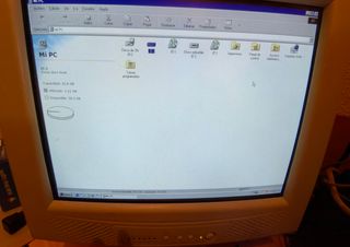 PC Retro pentium II 233 mhz Windows 98