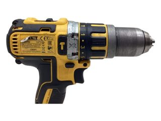 taladro a bateria dewalt dcd795