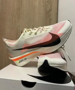 Nike Vaporfly 4 Talla 43