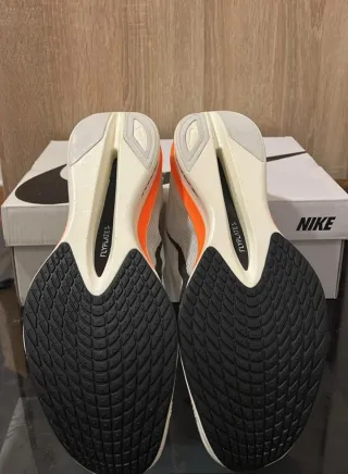 Nike Vaporfly 4 Talla 43