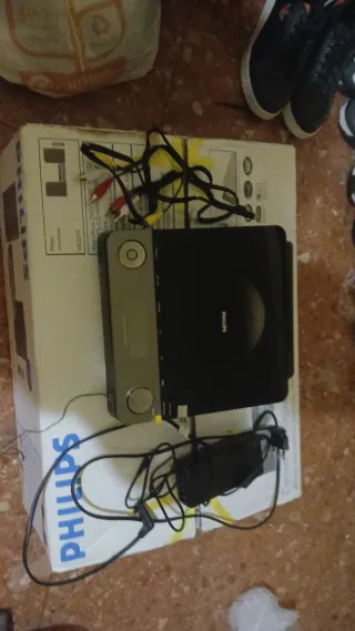 DVD Philips con altavoces