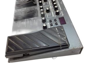 multiefectos guitarra boss me-80