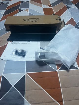 Estante panel acústico metal y madera