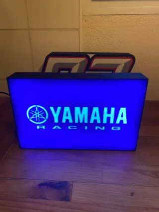Luminoso LED Yamaha Racing