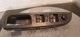 Mando elevalunas central volkswagen golf v 585772