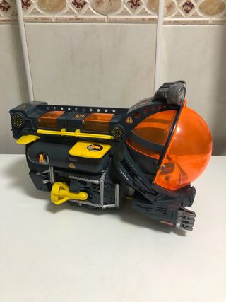 Submarino y Muñeco Action Man
