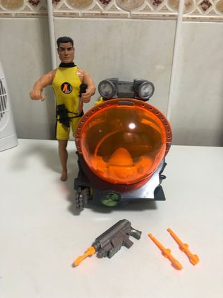 Submarino y Muñeco Action Man