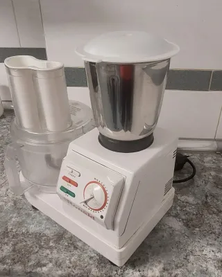 Batidora, Picadora y Procesadora Ronald