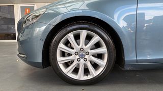 VOLVO V40 berlina con porton 1.6 T4 SUMMUM 5P