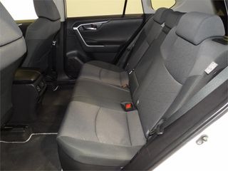 TOYOTA Rav4 2.5l 220H Advance