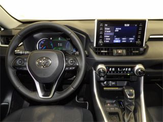 TOYOTA Rav4 2.5l 220H Advance