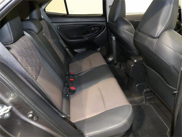 TOYOTA Yaris Cross 1.5 120H Style PLUS