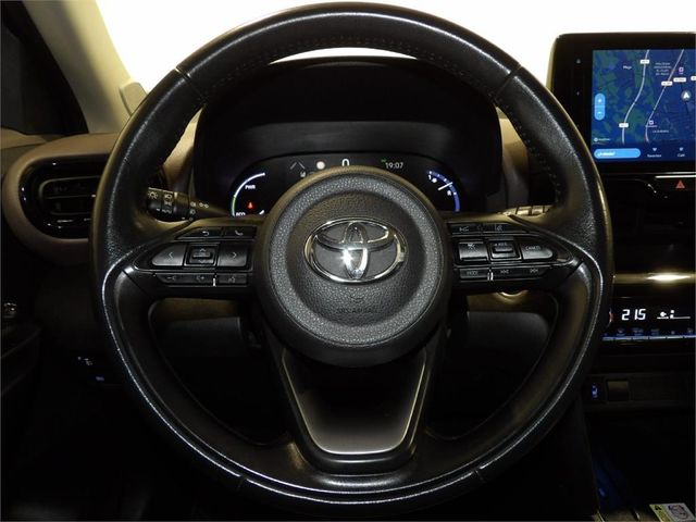 TOYOTA Yaris Cross 1.5 120H Style PLUS