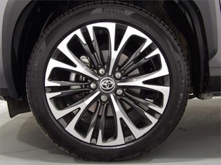 TOYOTA Yaris Cross 1.5 120H Style PLUS