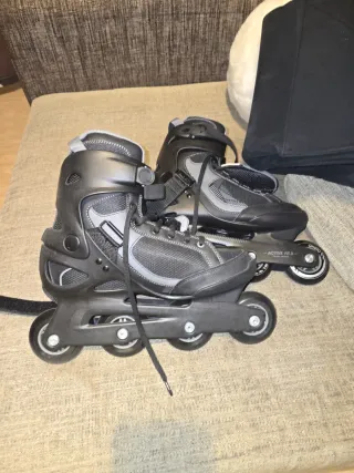 Patines en línea negros