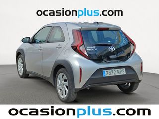 Toyota Aygo X Cross 1.0 VVT-I Play 53 kW (72 CV)