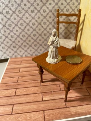 Statua Vergine Maria per casa bambole
