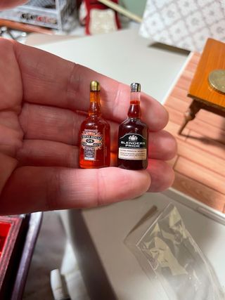 Coppia liquori dollhouse