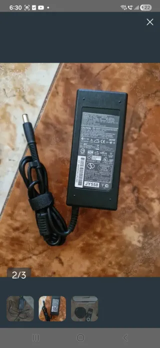 Centro de mesa flores rojas y verdes