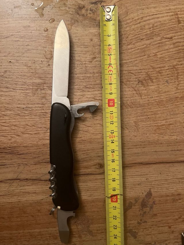 Lame multiuso Victorinox nere