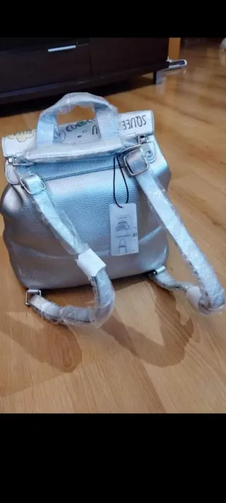 Bolso convertible mochila Dos en uno