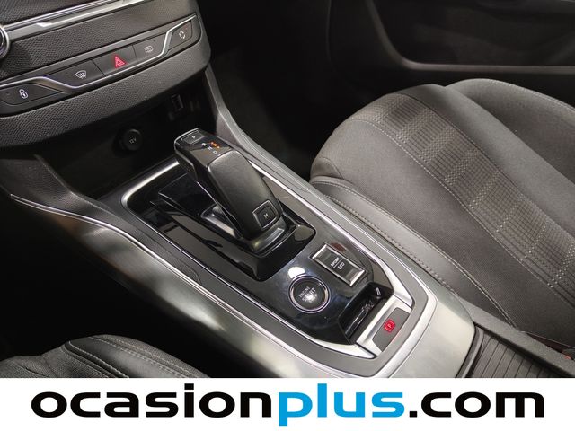 Peugeot 308 Allure Pack BlueHDi 130 S&S EAT8 96 kW (130 CV)