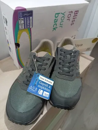 Zapatillas Joya Beige y Verde unisex nuevas