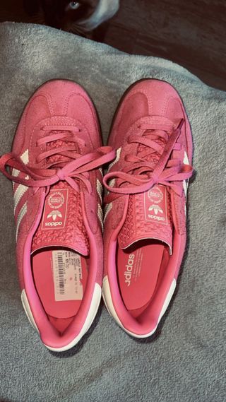Zapatos Adidas rosas fucsia