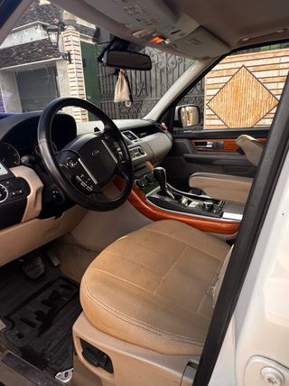 Land Rover Range Rover Sport 2010
