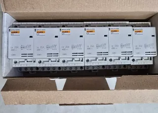 Contactor Merlin Gerin 3 polos/400V~ multi9 CT 25A