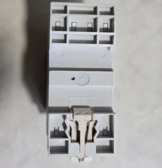 Contactor Merlin Gerin 3 polos/400V~ multi9 CT 25A